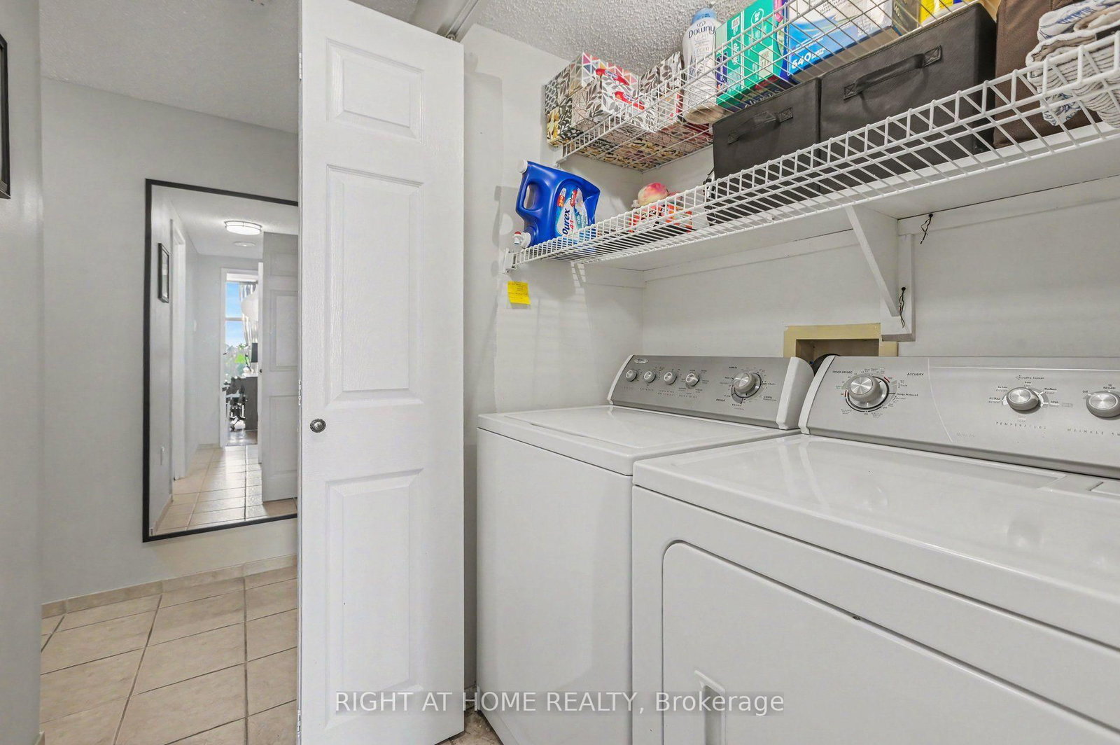 2759 Carousel Crescent • #701 • Ottawa, ON photo 12