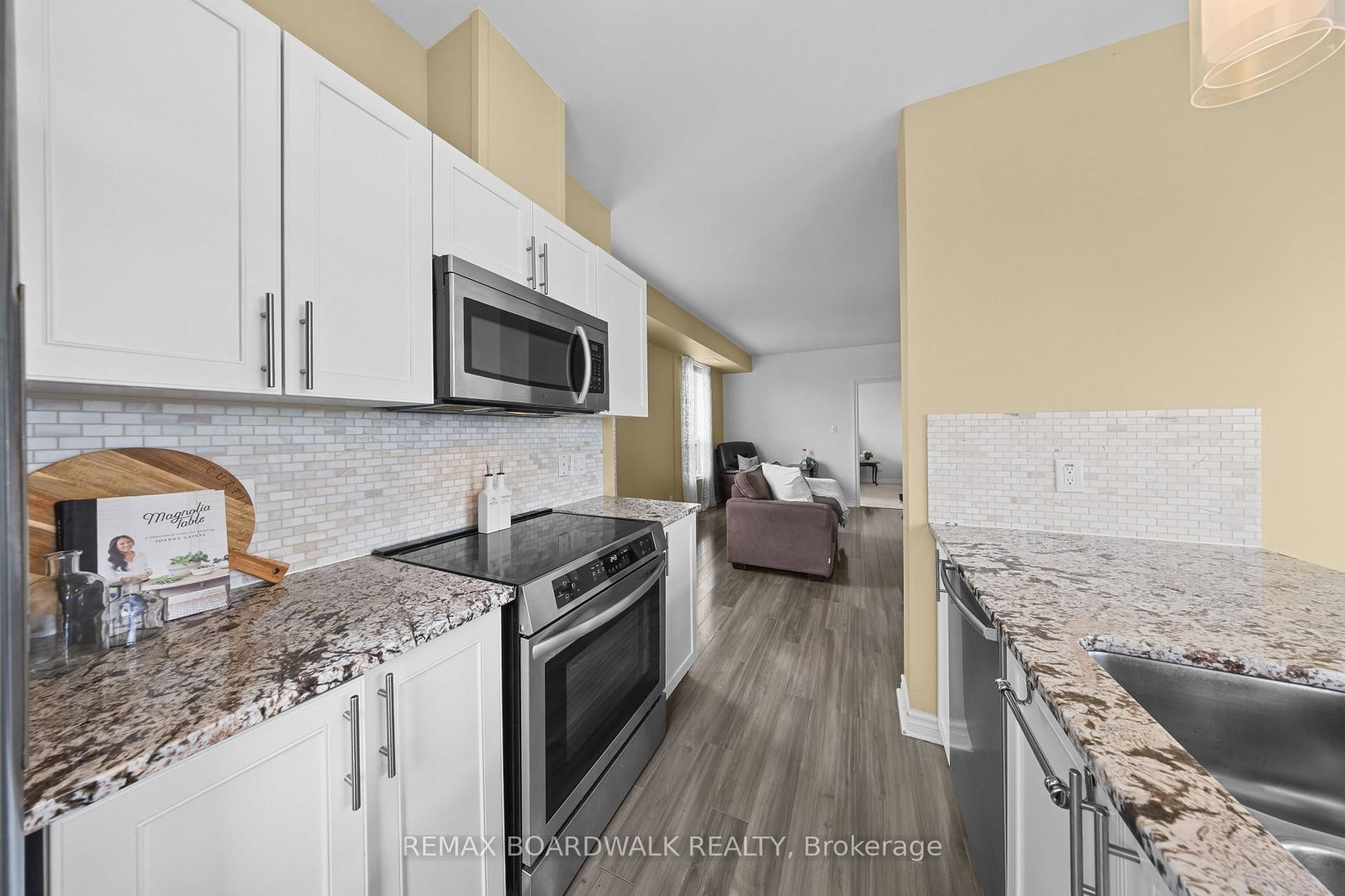 760 Chapman Mills Drive • #302 • Ottawa, ON photo 11