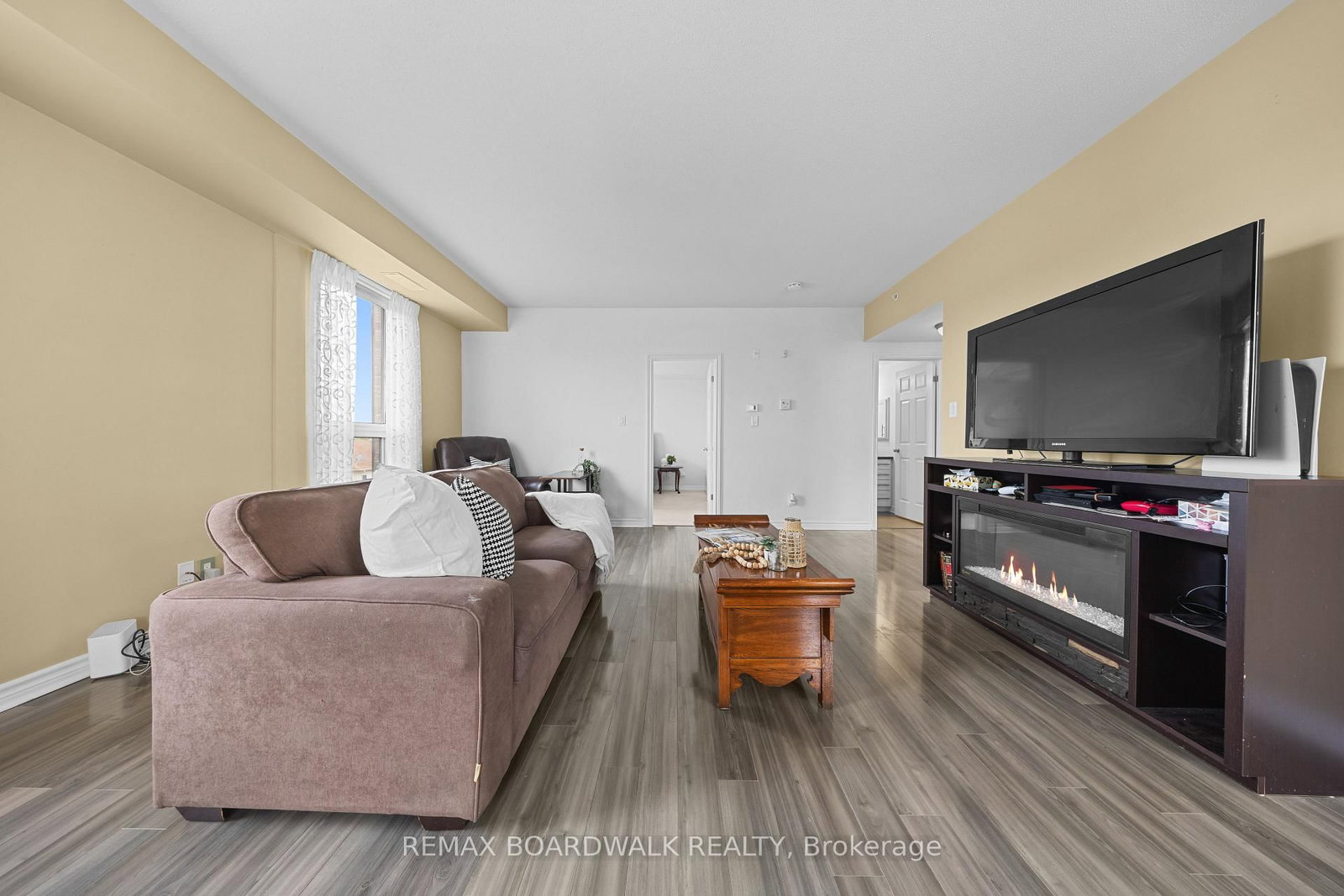 760 Chapman Mills Drive • #302 • Ottawa, ON photo 8