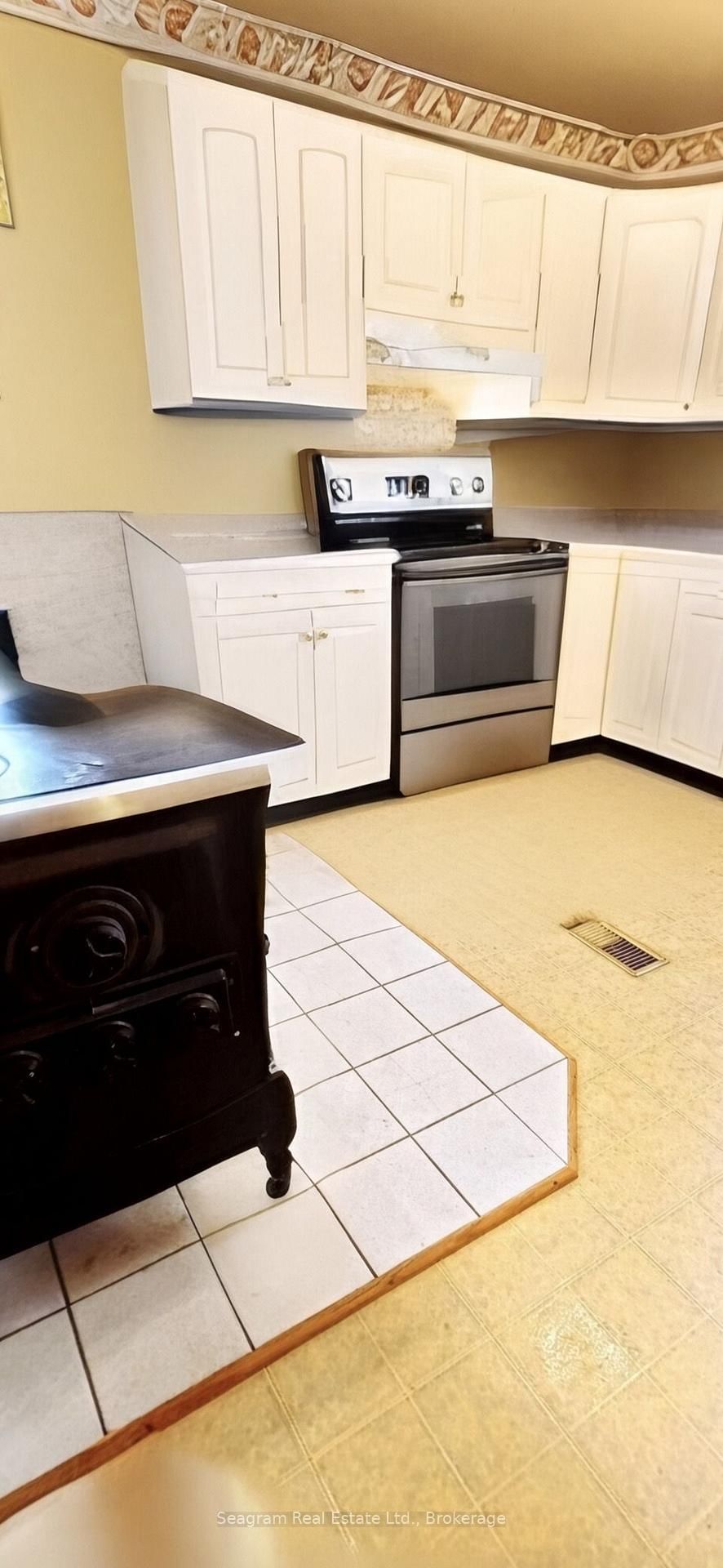 1308 Albert Street • Machar, ON photo 13