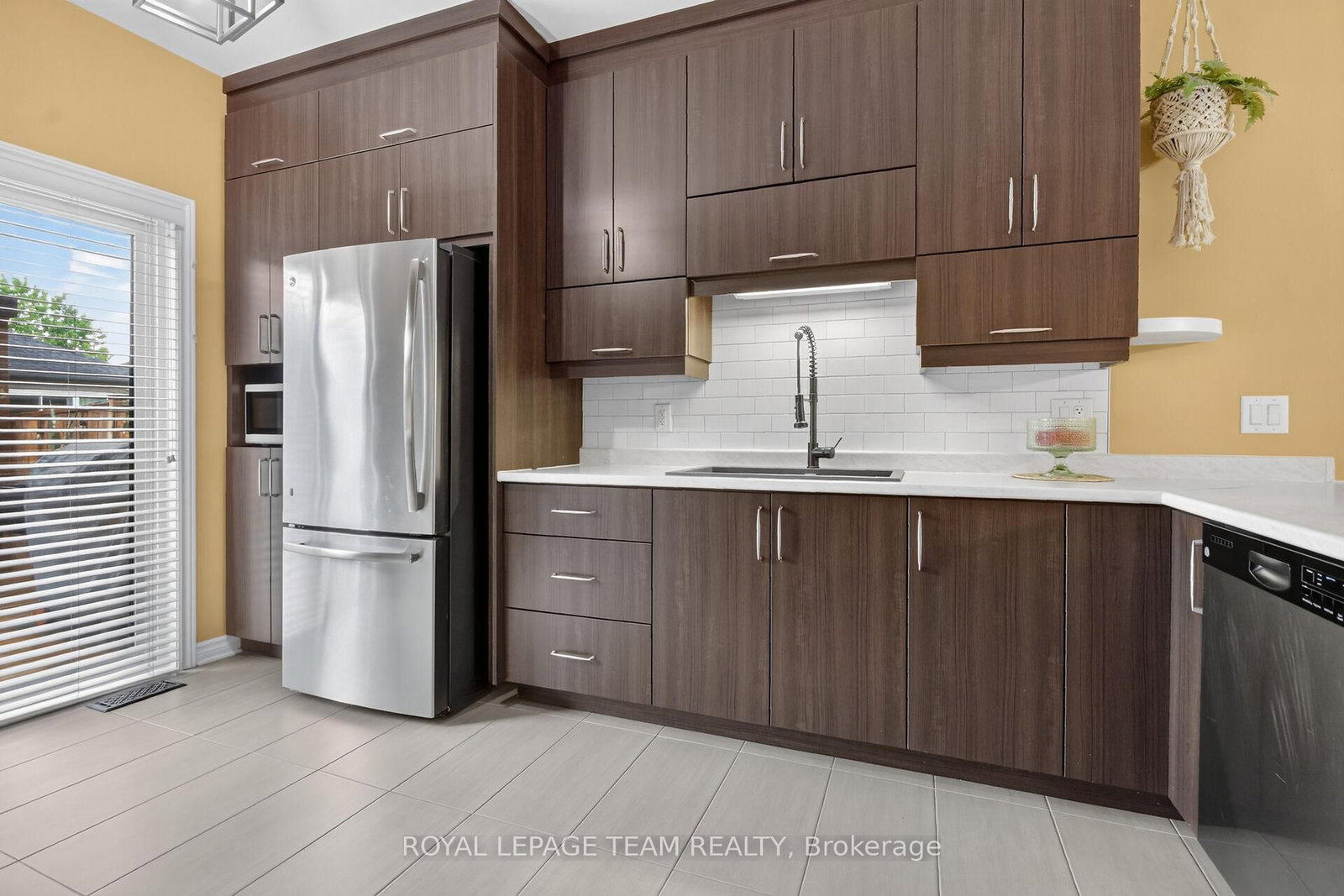 143 St Malo Place • Russell, ON photo 9