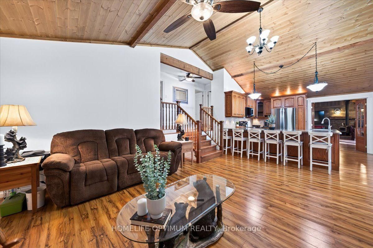 1195 Lakeshore Drive N • Bracebridge, ON photo 28