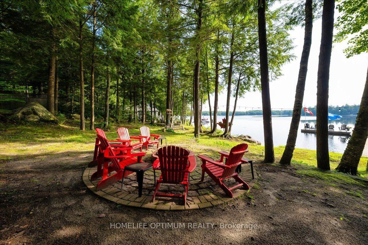 1195 Lakeshore Drive N • Bracebridge, ON photo 5