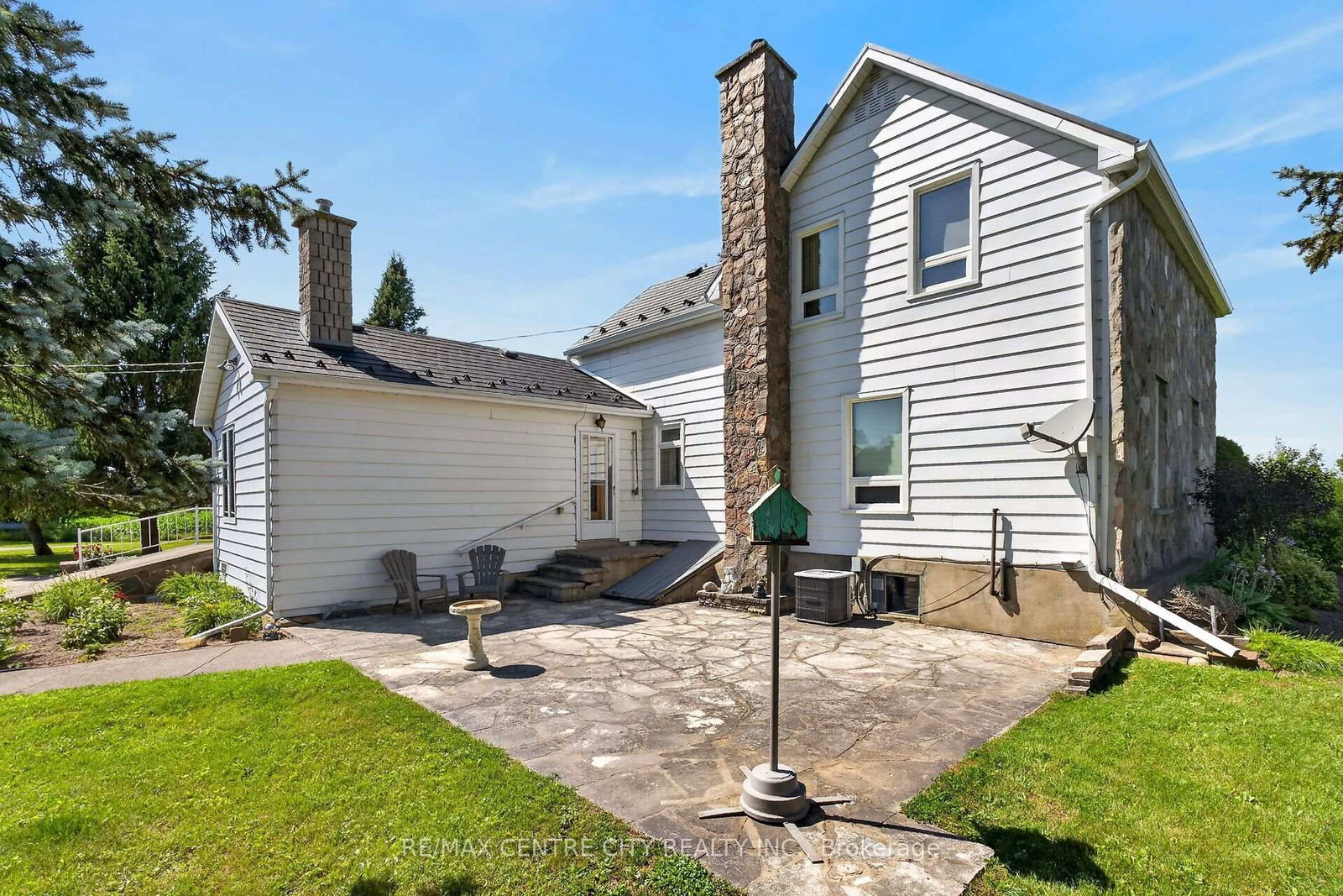 441408 Concession 21 Road • Georgian Bluffs, ON photo 12