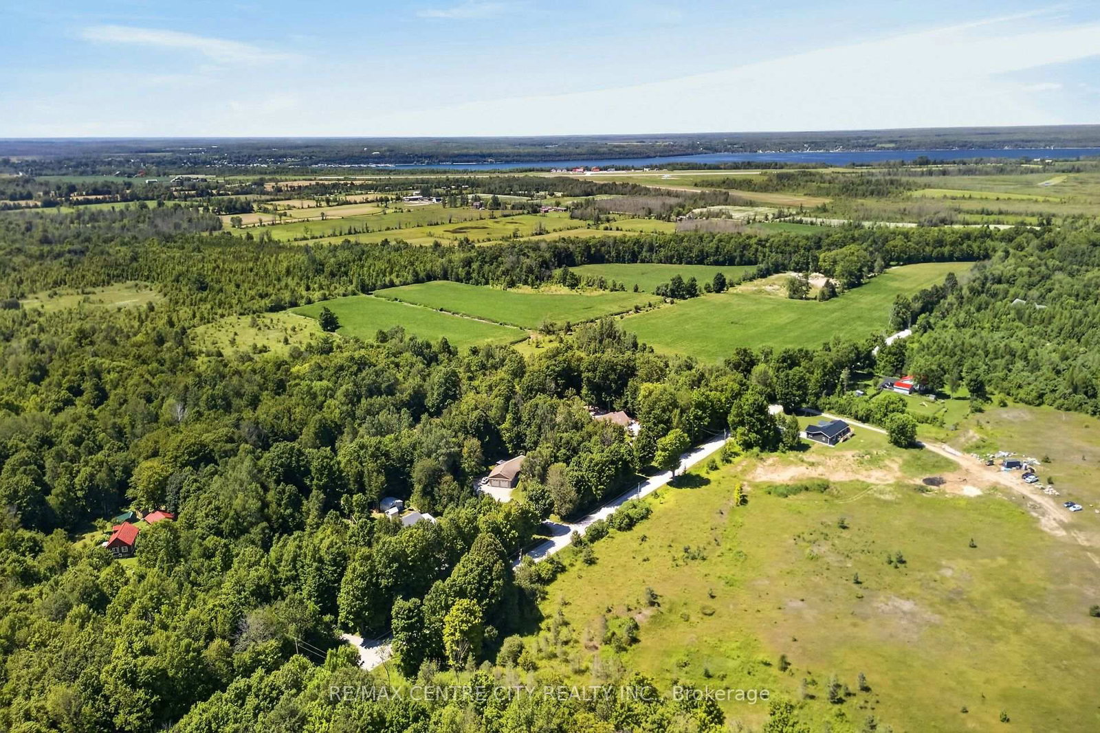 441408 Concession 21 Road • Georgian Bluffs, ON photo 4