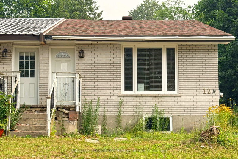 12A Valley Drive