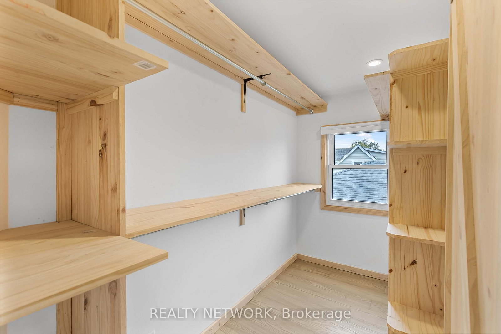 76 Johnston Street • Port Colborne, ON photo 15