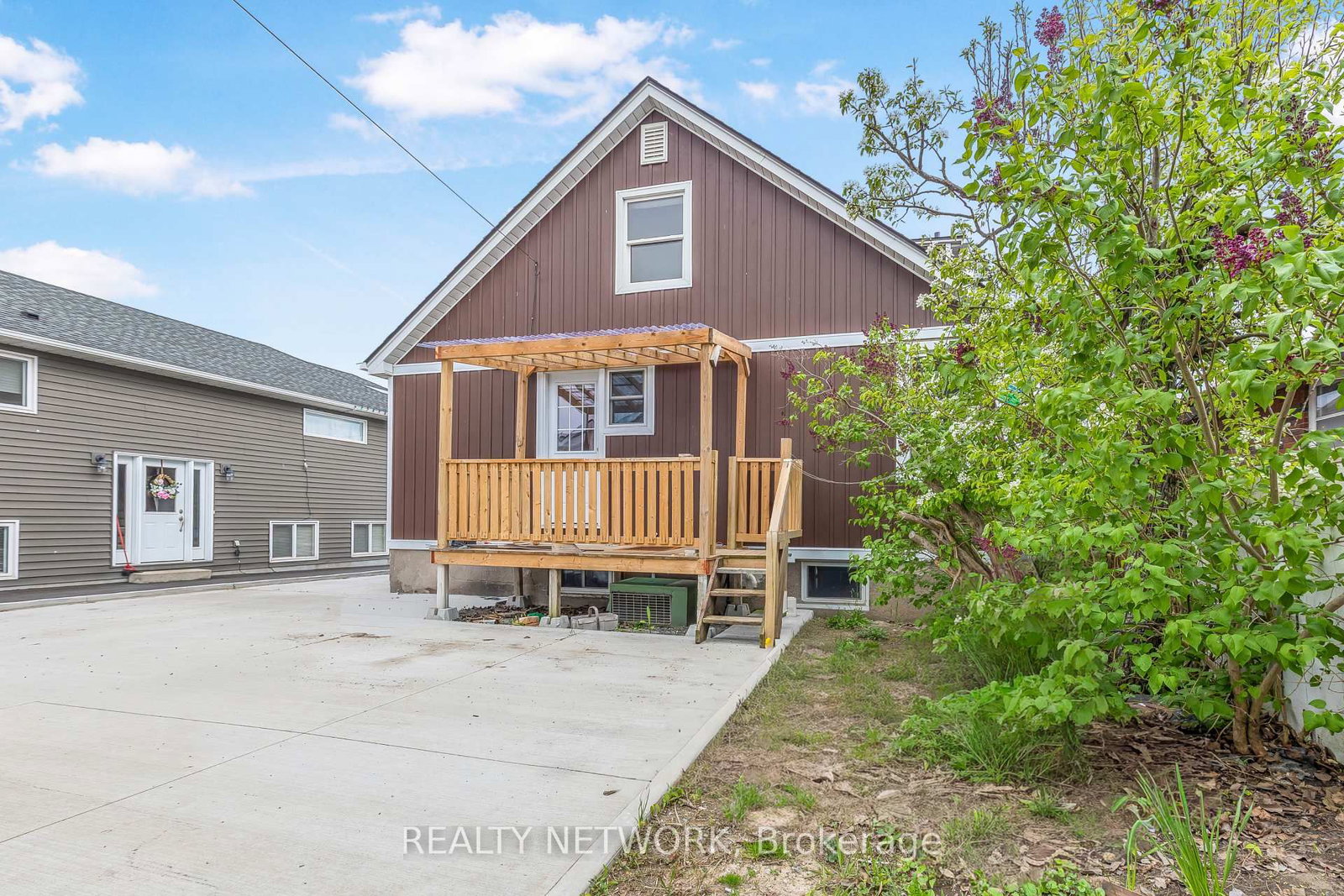 76 Johnston Street • Port Colborne, ON photo 19