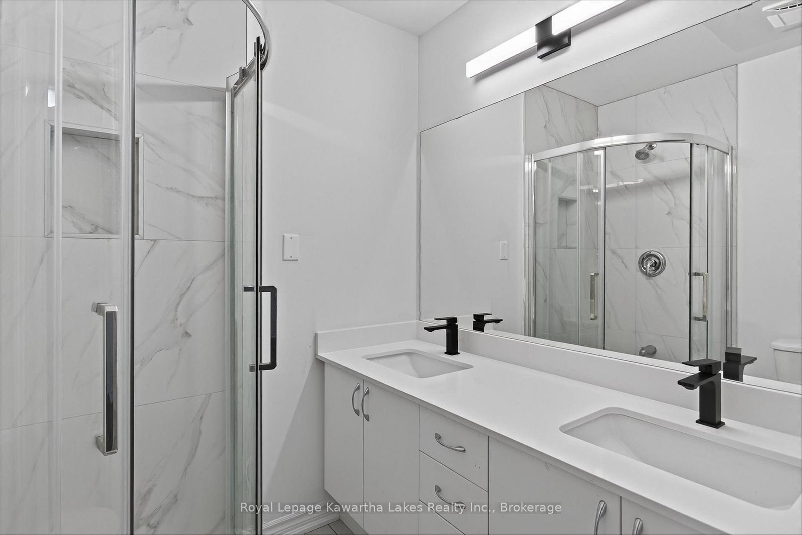19 Hennessey Crescent • Kawartha Lakes, ON photo 30