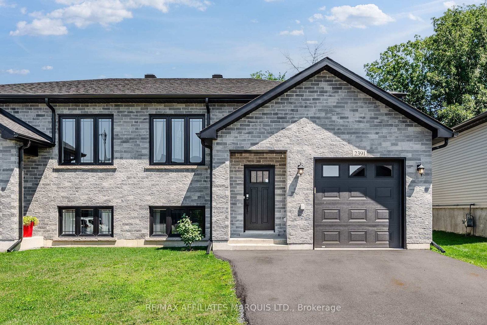 2391 Watson Crescent • Cornwall, ON photo 1