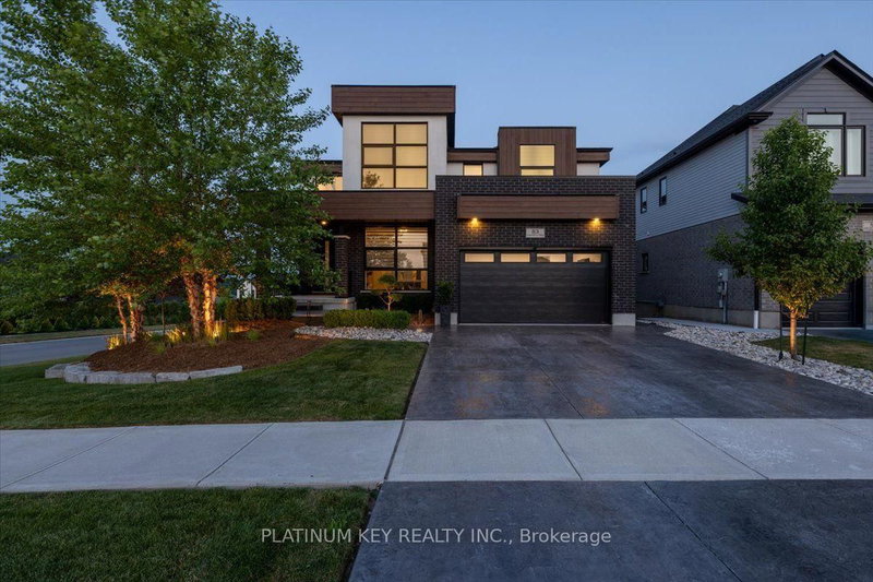 83 Daventry Way