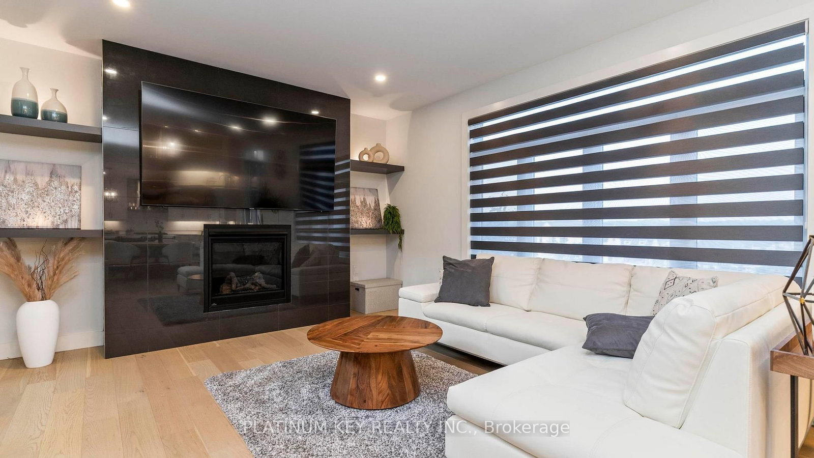 83 Daventry Way • Middlesex Centre, ON photo 8