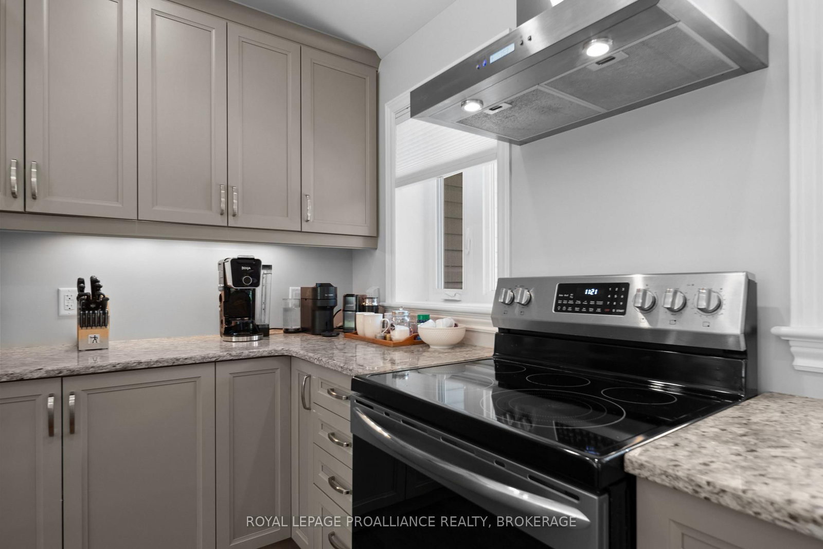 2800 Desert Lake Road • Hartington, ON photo 8