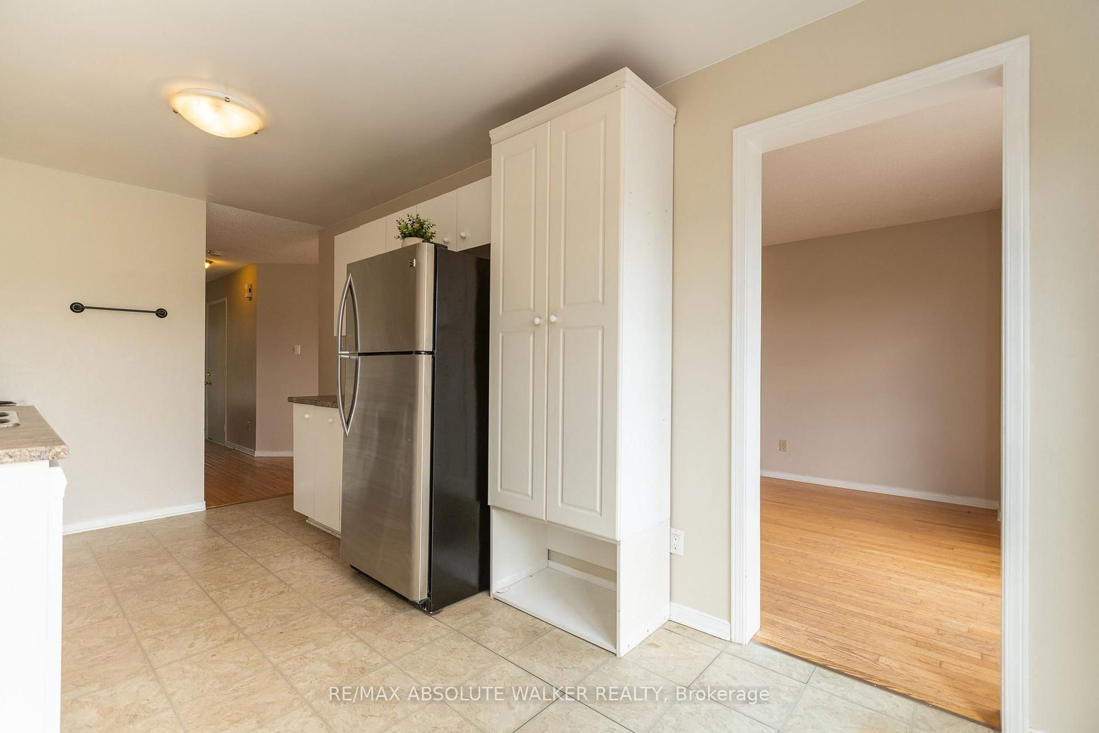 1411 Caravel Crescent • Ottawa, ON photo 8
