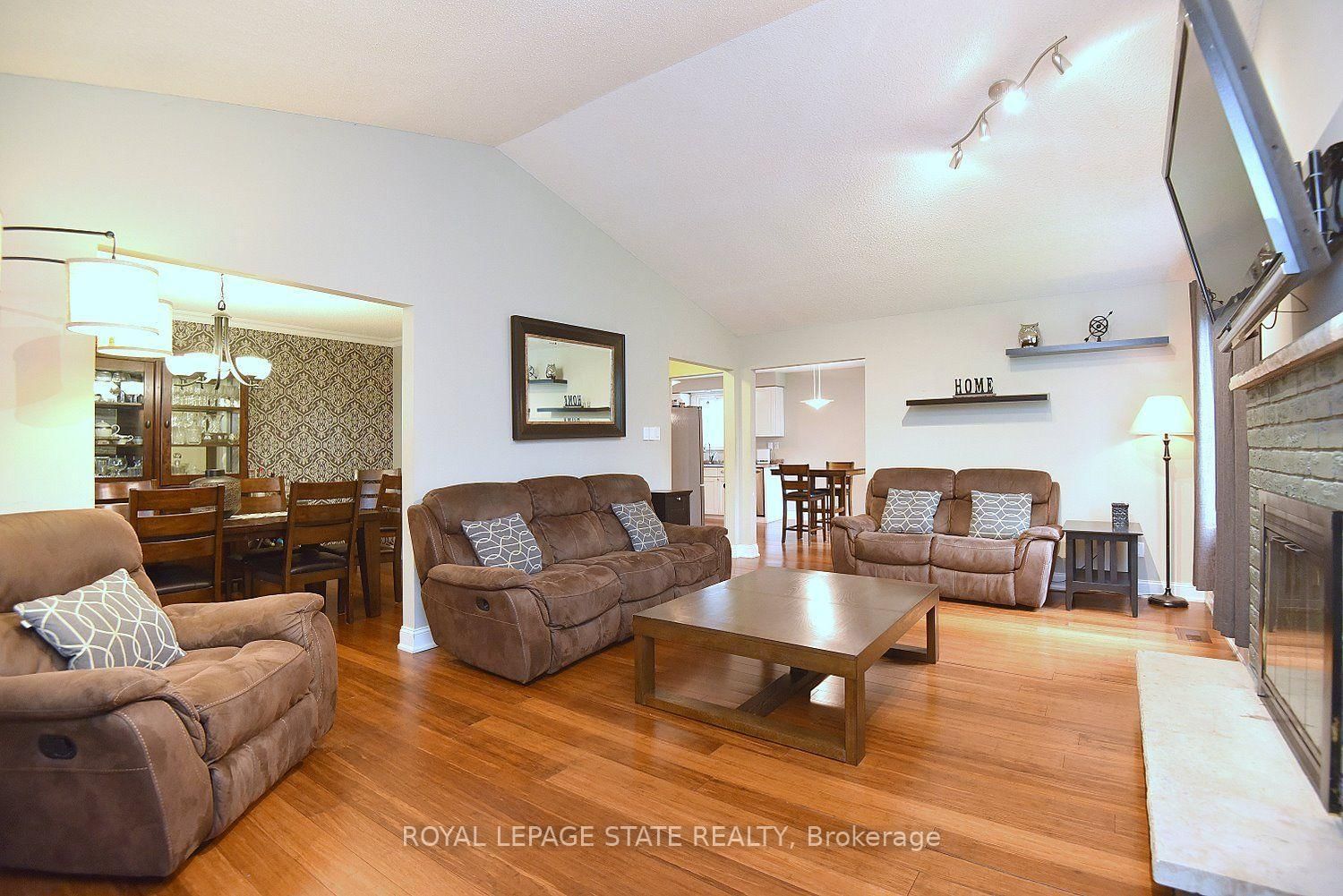 75 Josephine Drive • Hamilton, ON photo 8