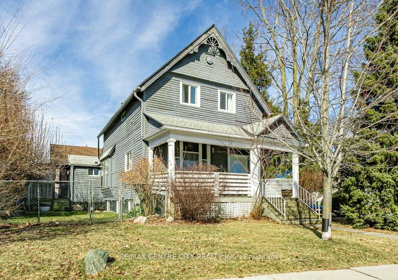 52 Princess Avenue