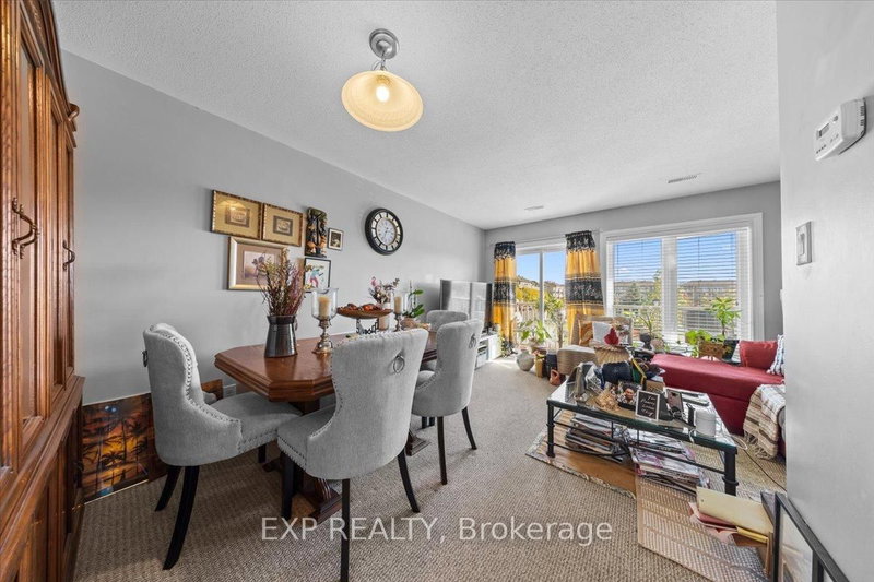290 Espin Heights