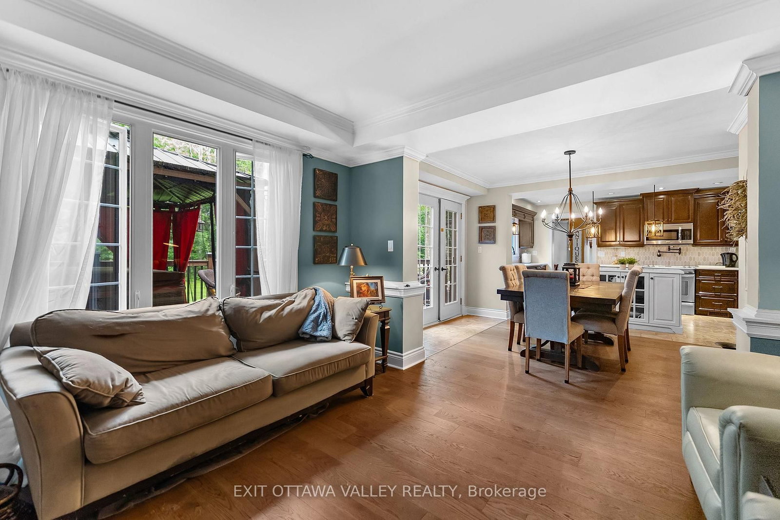 605 Elizabeth Street • Pembroke, ON photo 16