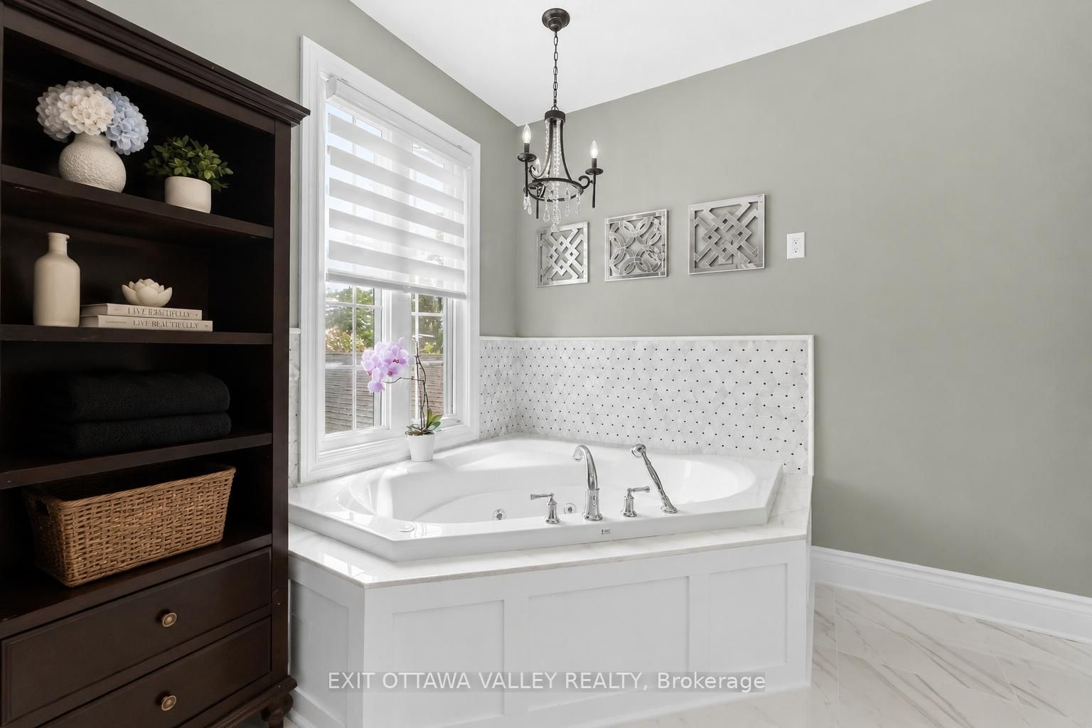 605 Elizabeth Street • Pembroke, ON photo 23