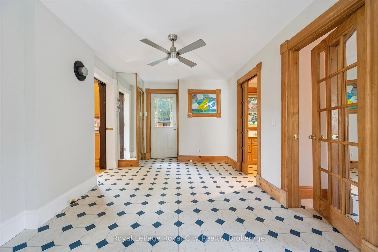5 West Street • Perth East, ON photo 30