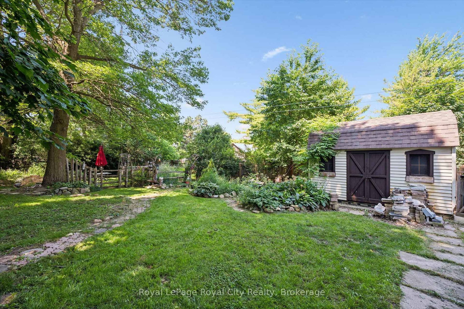 5 West Street • Perth East, ON photo 36