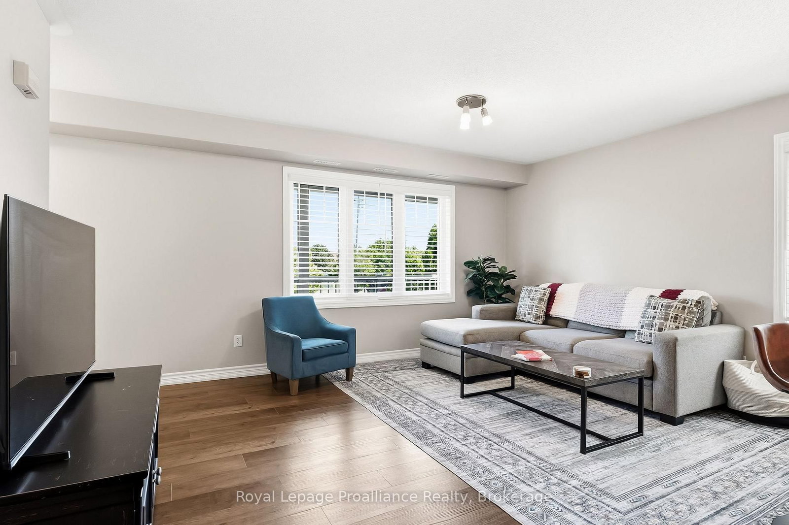 249 Ruttan Terrace • #503 • Cobourg, ON photo 7