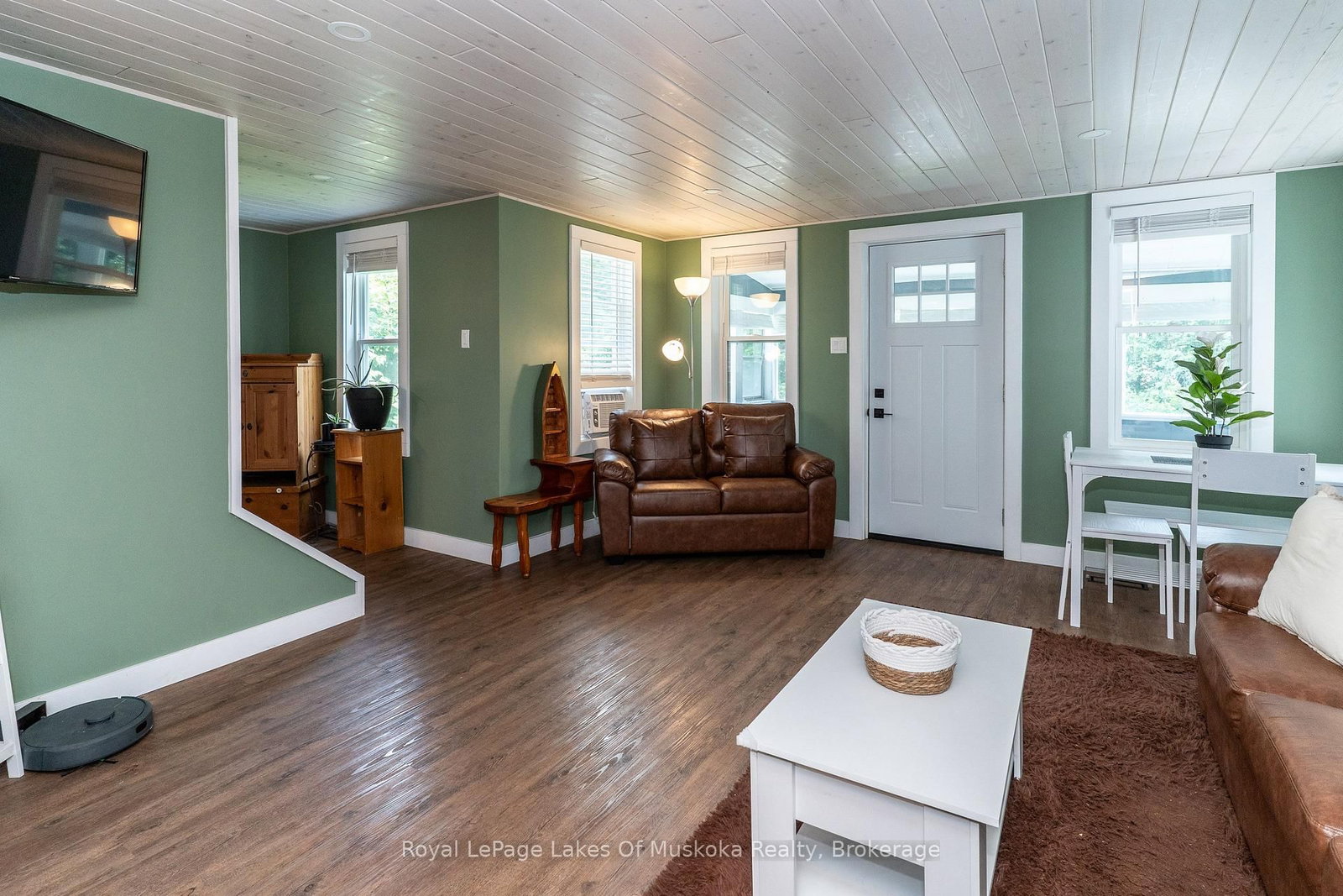 570 Pinedale Road • Gravenhurst, ON photo 23