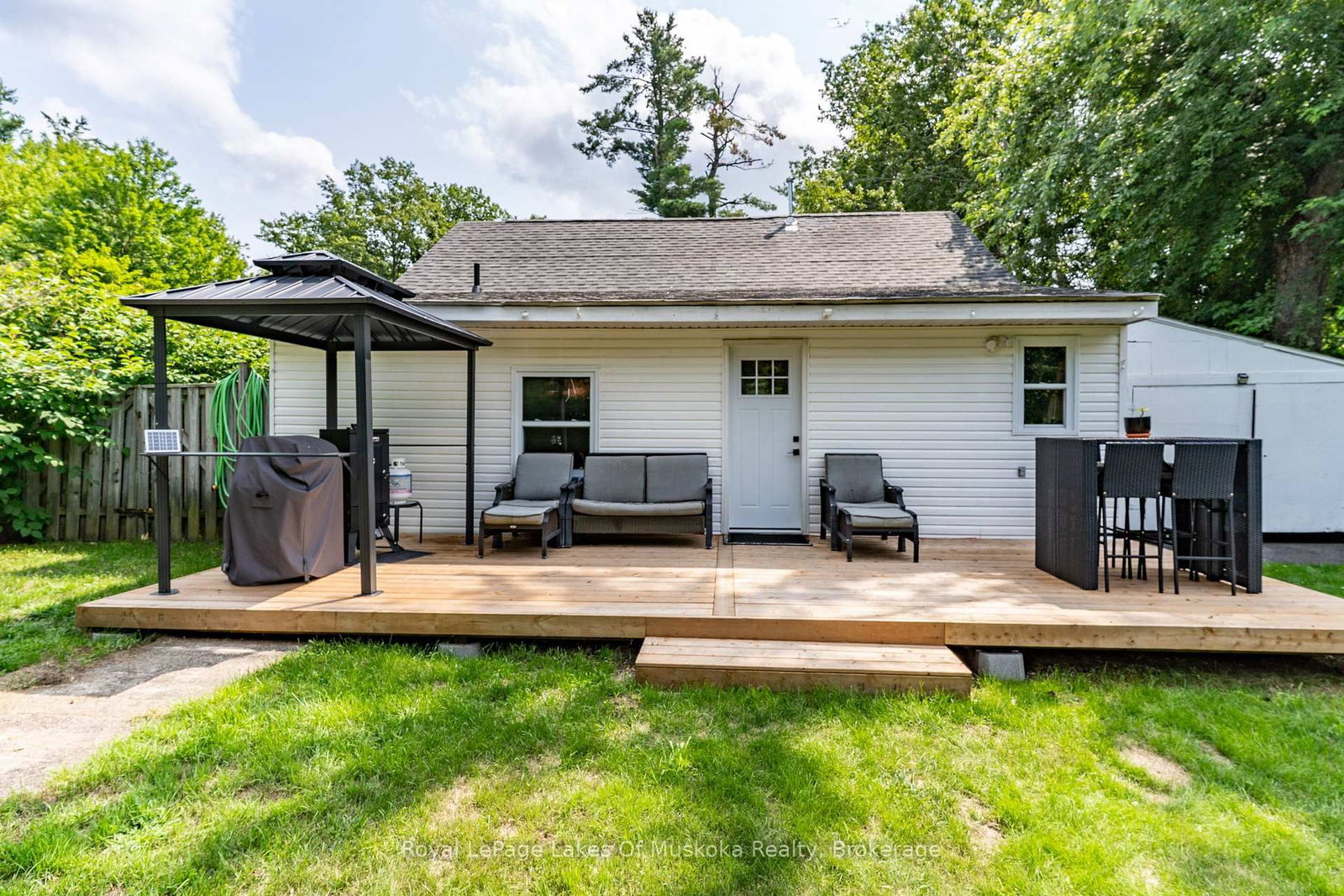 570 Pinedale Road • Gravenhurst, ON photo 5