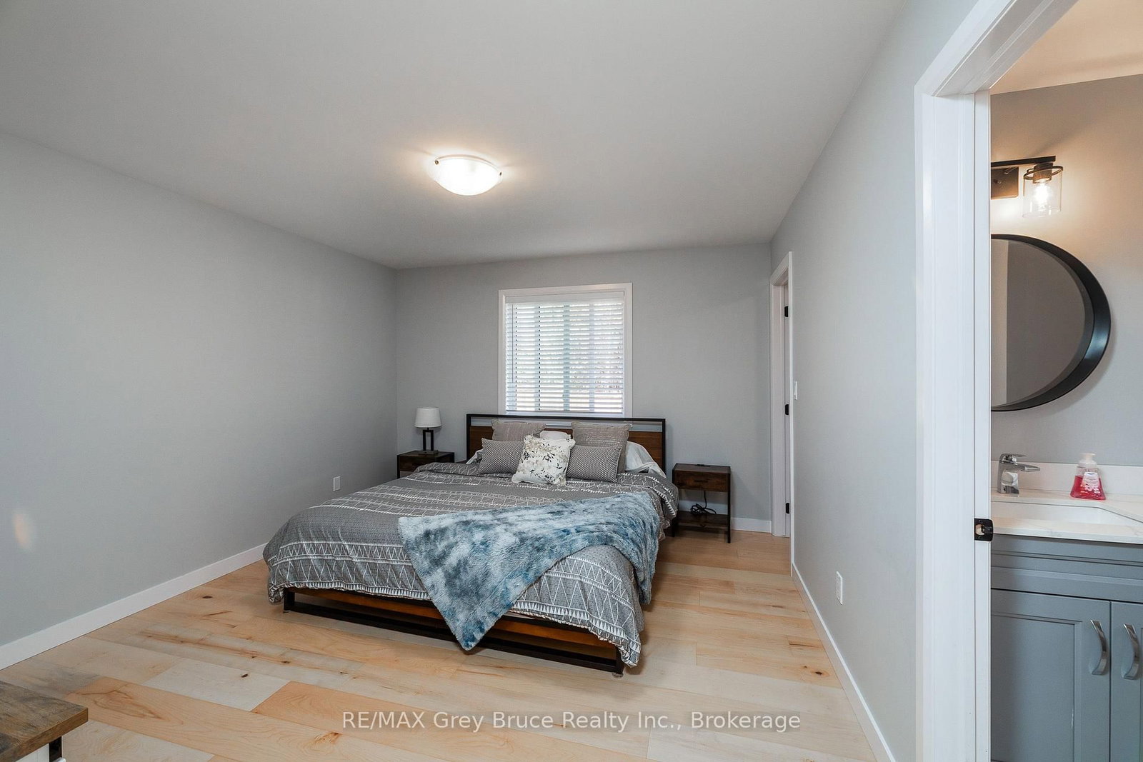 611 Sixth Street N • South Bruce Peninsula, ON photo 10