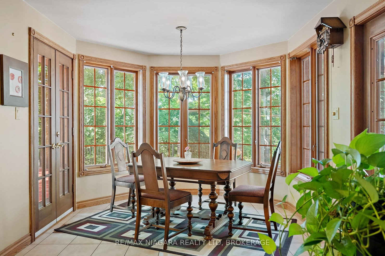 3908 Carolynn Court • Lincoln, ON photo 14