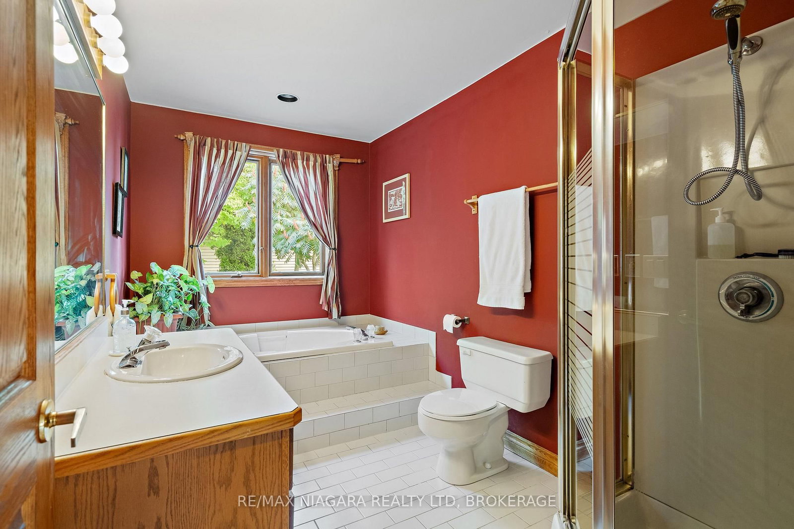 3908 Carolynn Court • Lincoln, ON photo 20