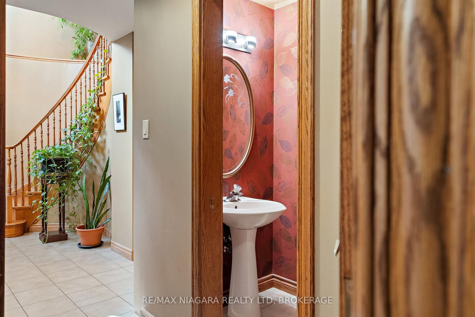 3908 Carolynn Court • Lincoln, ON photo 25