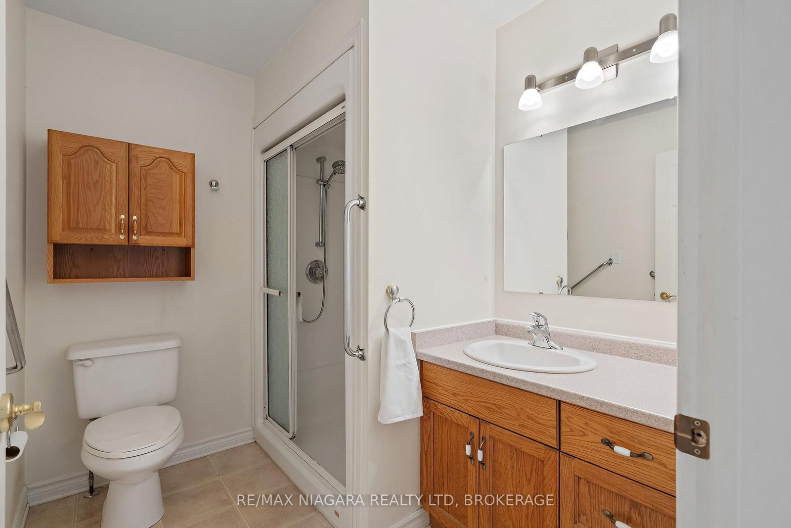 3908 Carolynn Court • Lincoln, ON photo 38