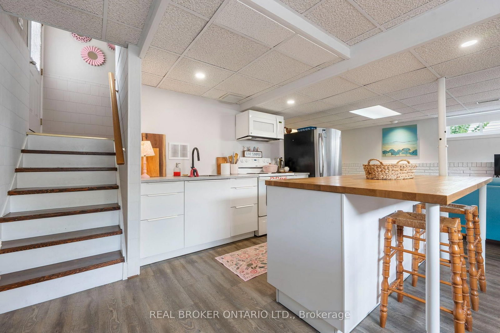 23 Homewood Avenue • Norfolk, ON photo 16