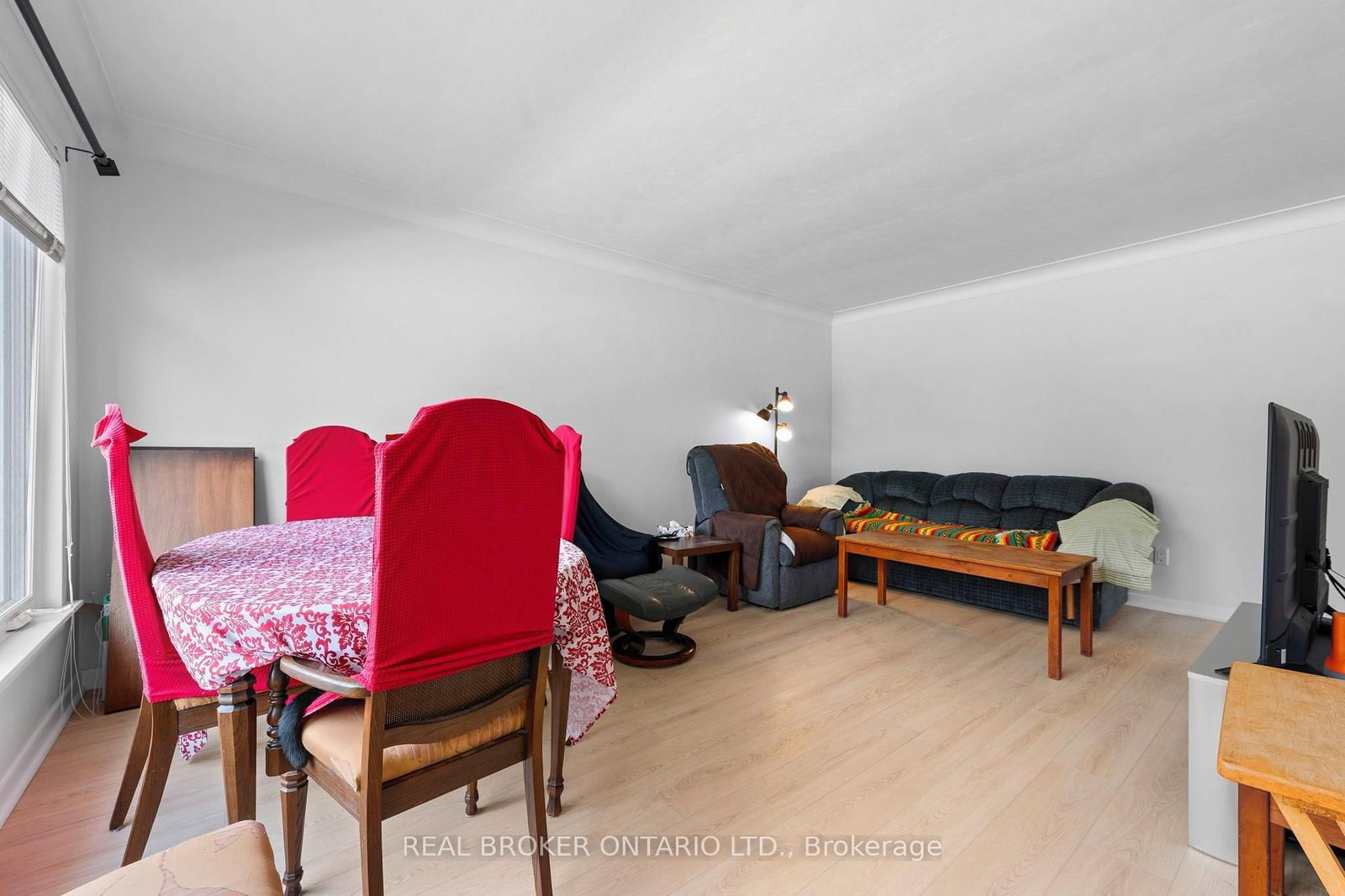 23 Homewood Avenue • Norfolk, ON photo 6
