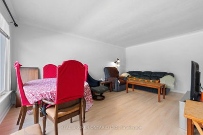 23 Homewood Avenue • Norfolk, ON photo 6