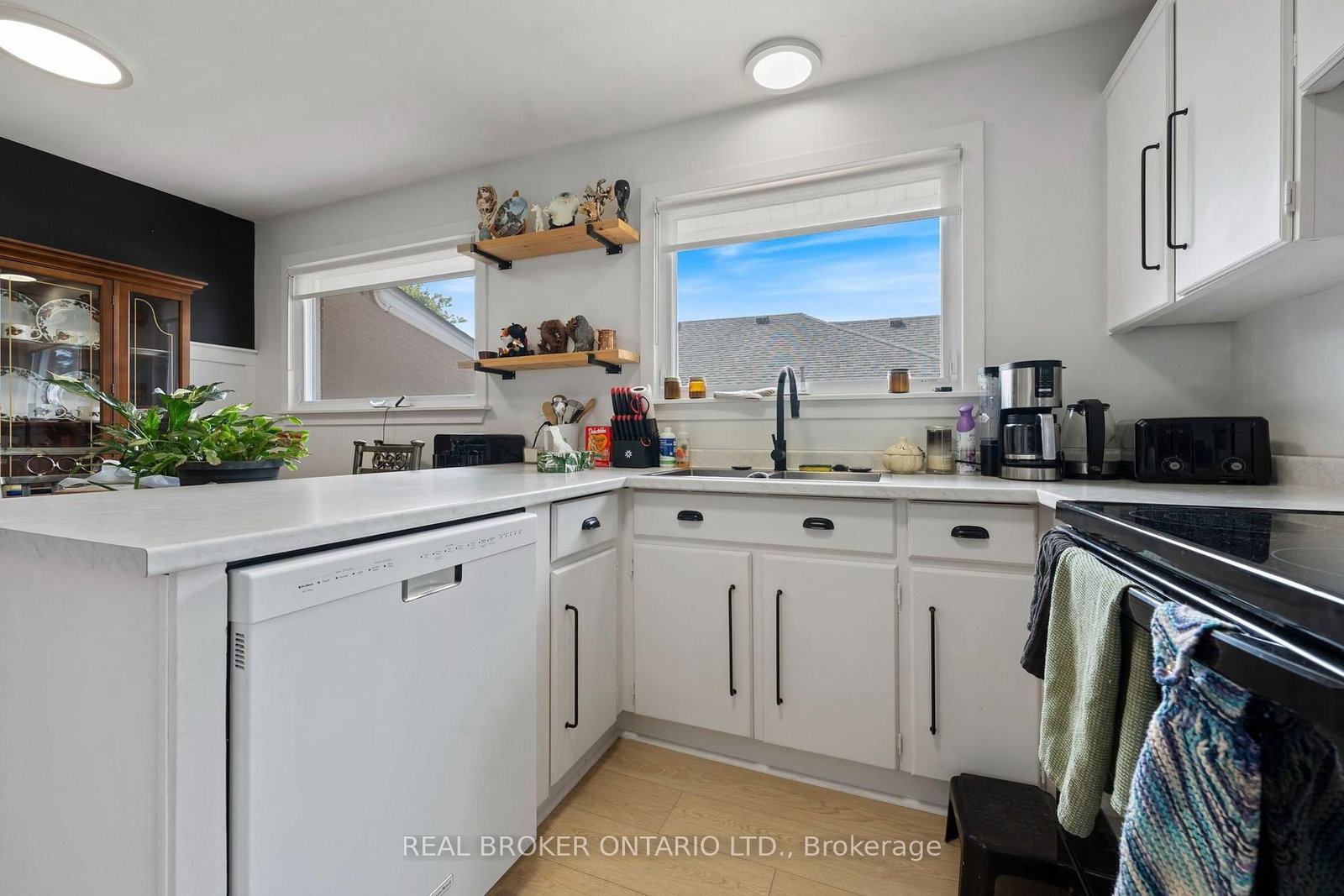 23 Homewood Avenue • Norfolk, ON photo 9
