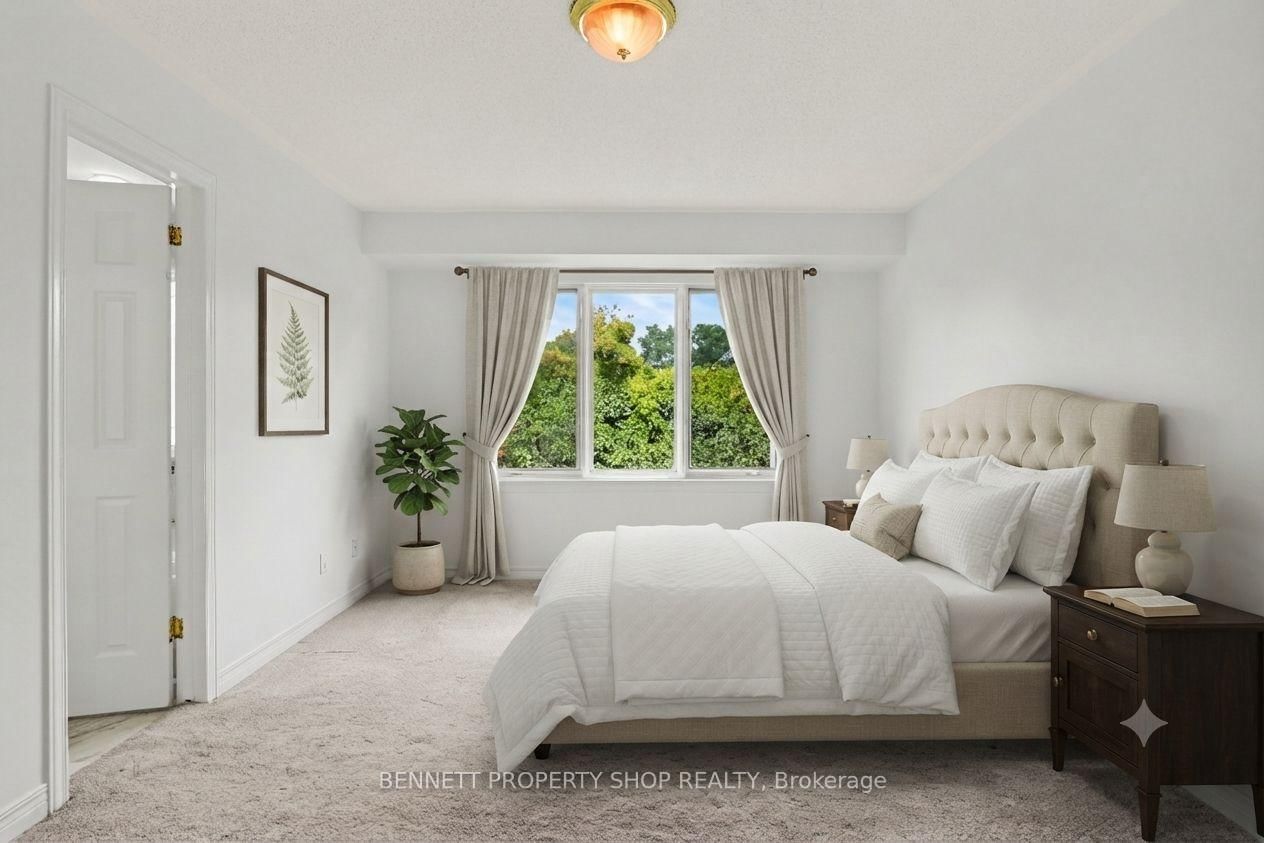 190 Forestglade Crescent • Ottawa, ON photo 8