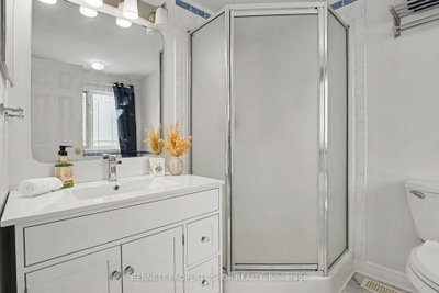 190 Forestglade Crescent • Ottawa, ON photo 9