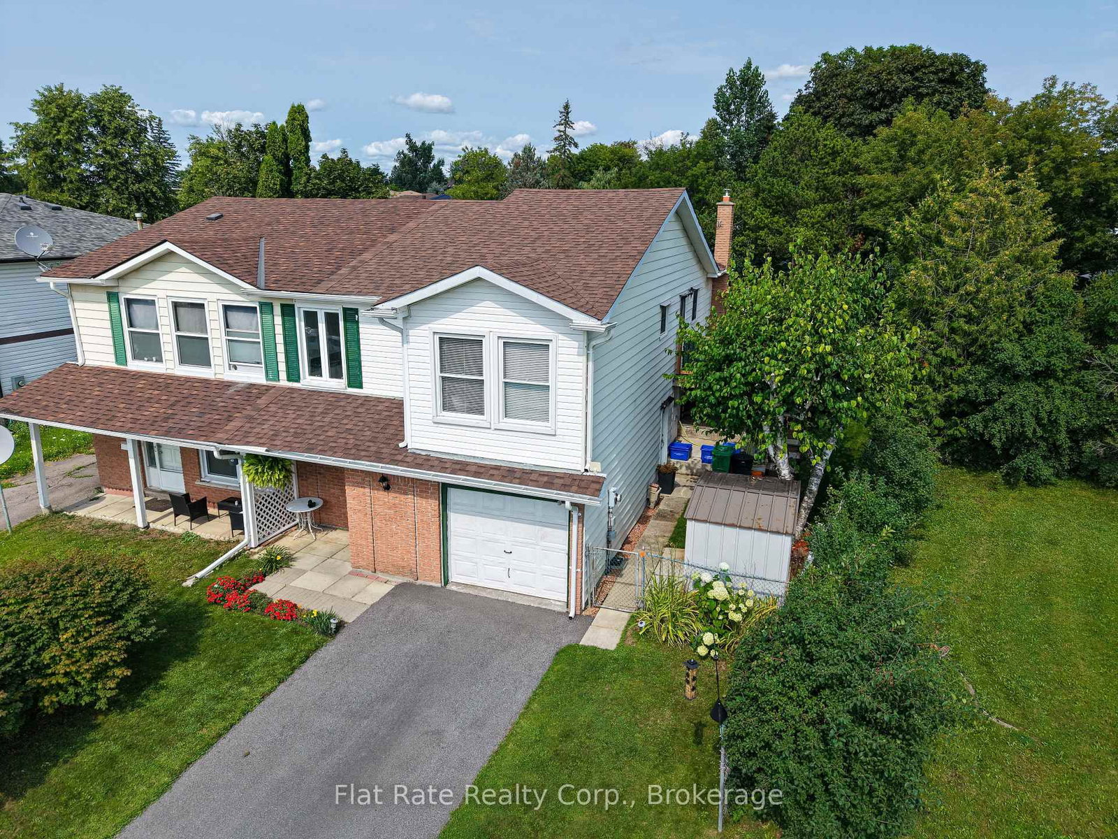 1990 WALKER Avenue • Peterborough, ON photo 37