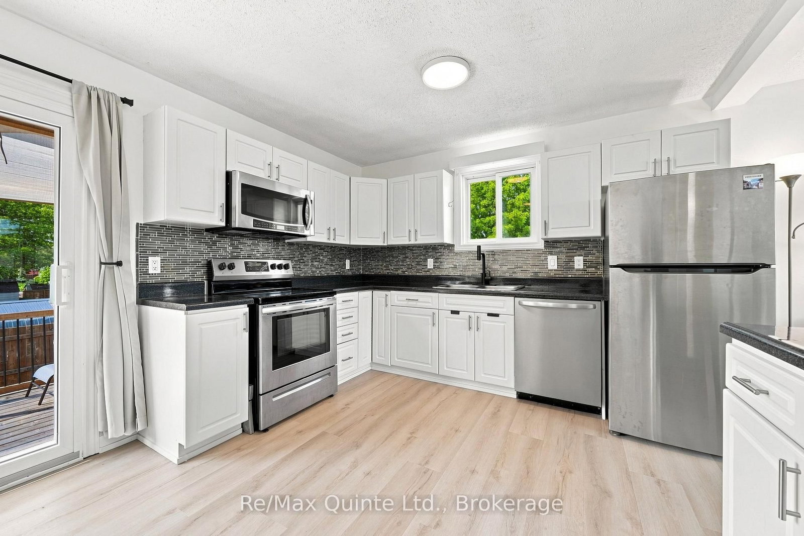 54 Bentinck Street • Quinte West, ON photo 17