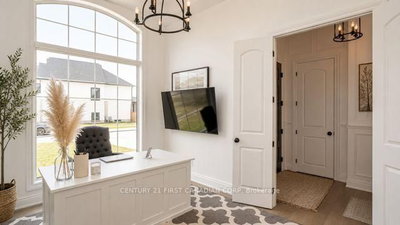 956 TRAILSWAY Avenue • London South, ON photo 4
