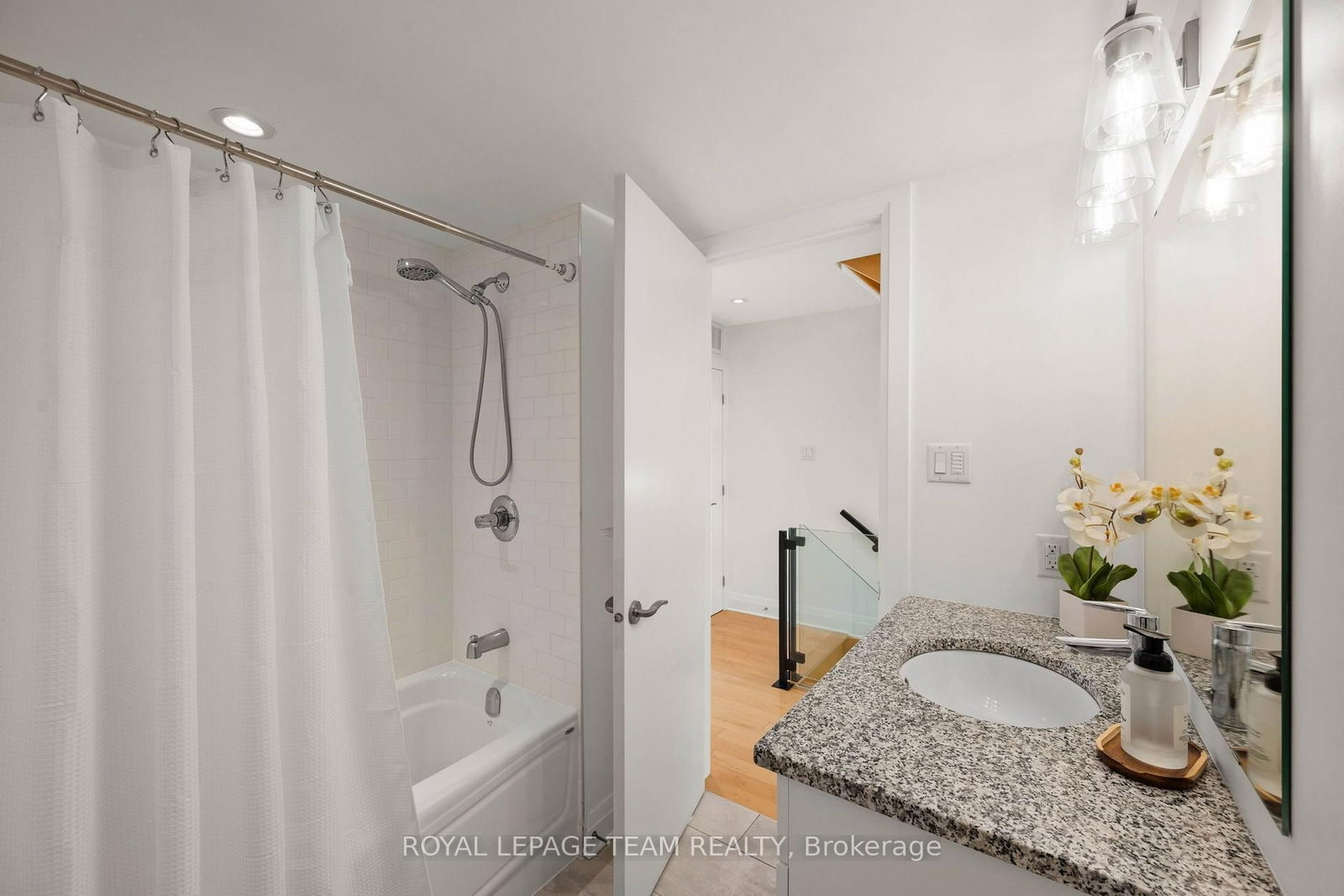 445 Edison Avenue • Ottawa, ON photo 18