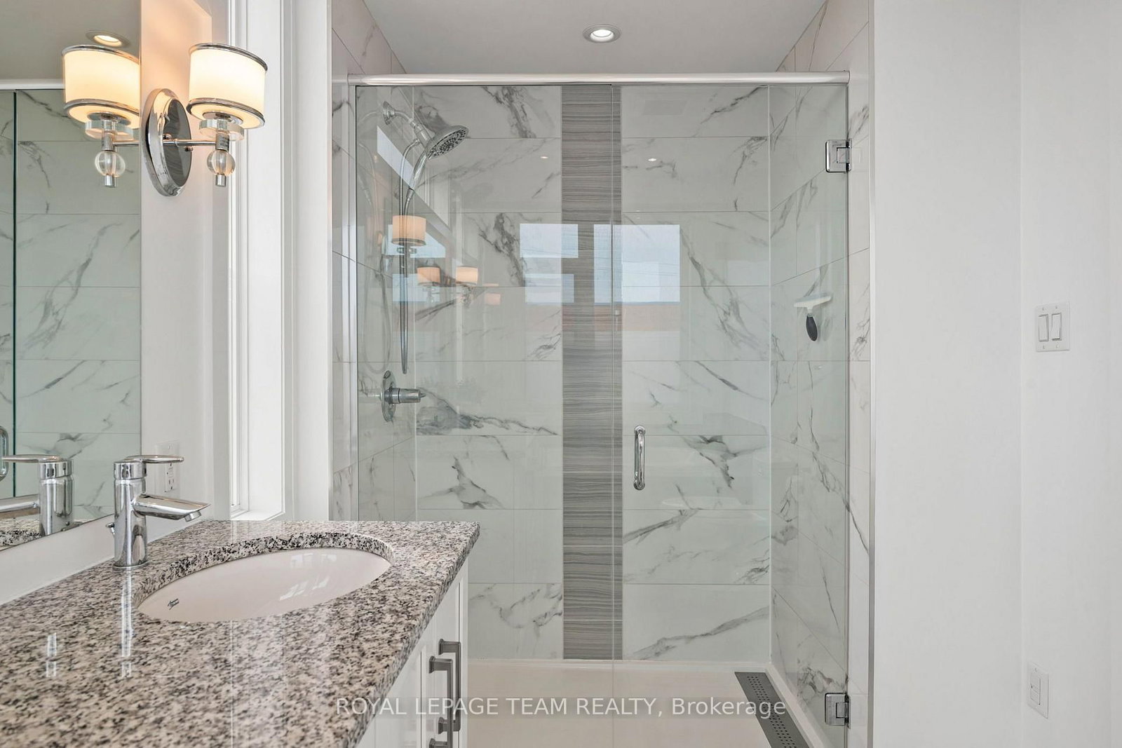445 Edison Avenue • Ottawa, ON photo 23