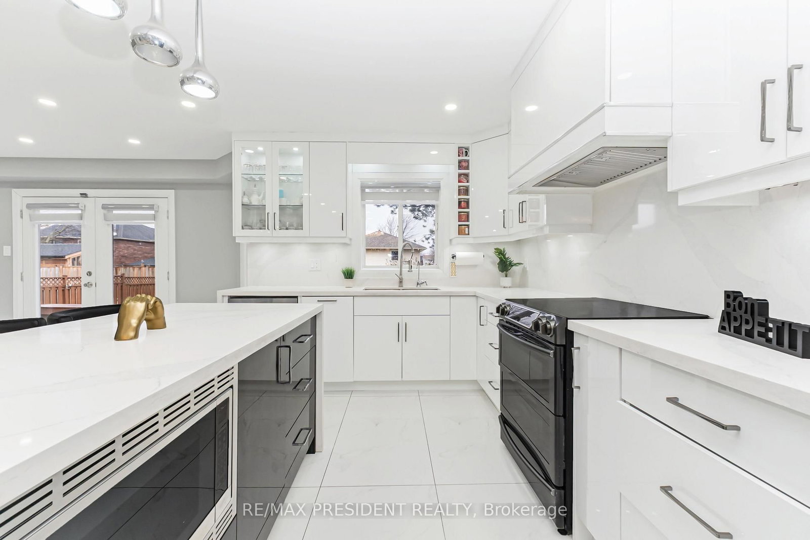 212 Wedgewood Drive • Cambridge, ON photo 20