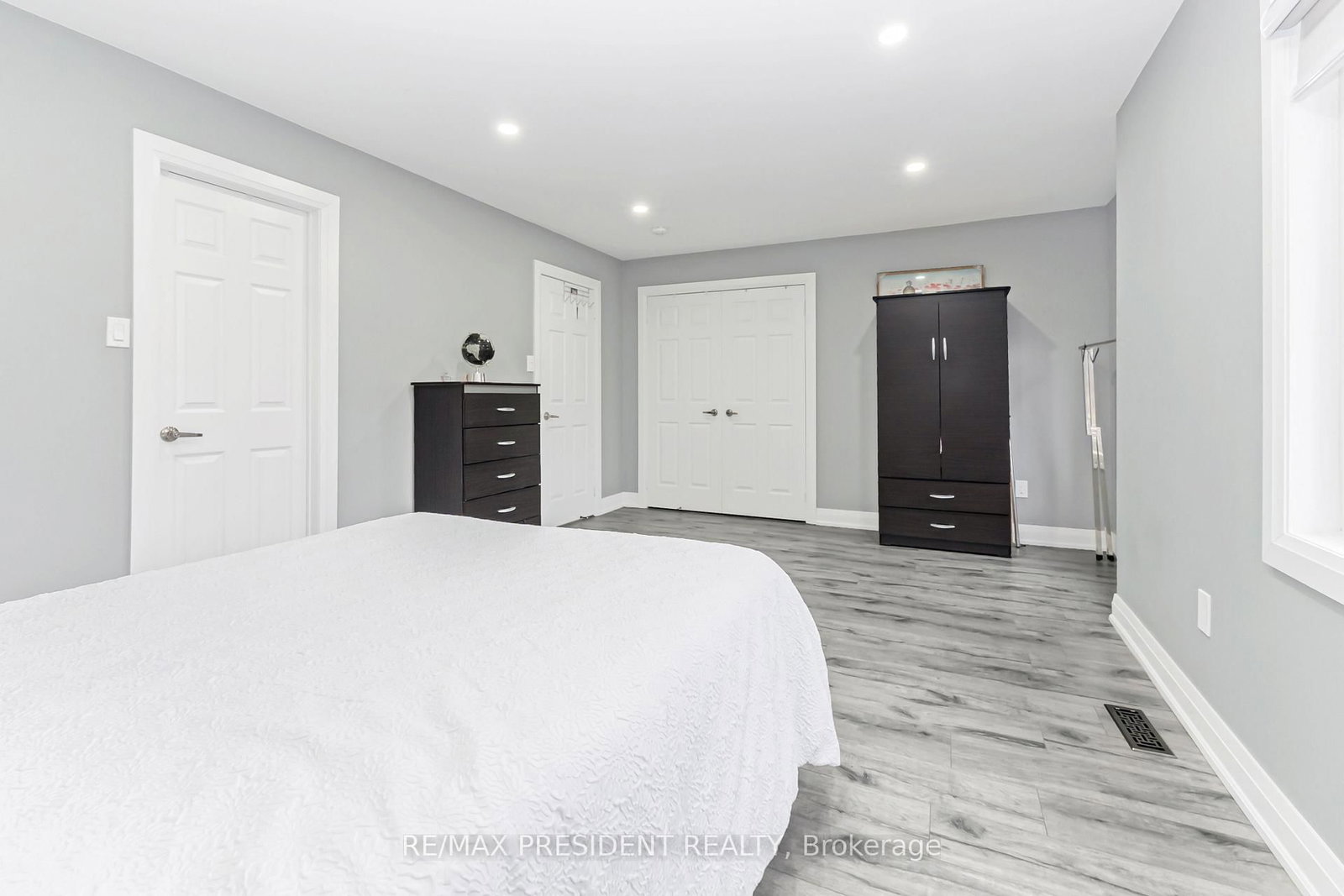 212 Wedgewood Drive • Cambridge, ON photo 38