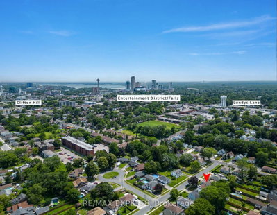 5583 Hillsdale Avenue • Niagara Falls, ON photo 2
