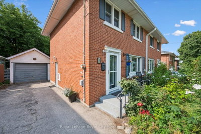 18 June Avenue • Guelph, ON photo 3