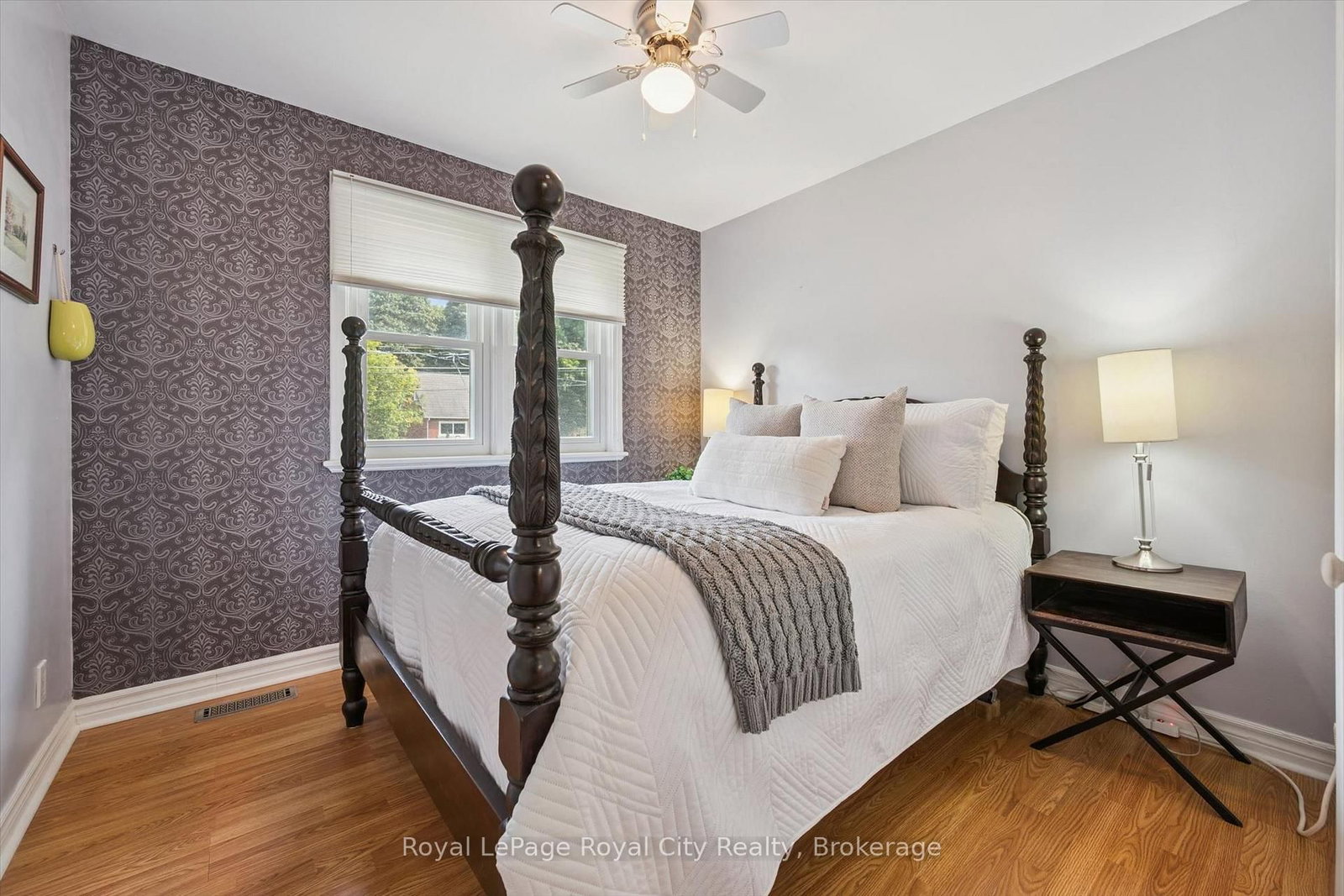 18 June Avenue • Guelph, ON photo 32