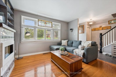 18 June Avenue • Guelph, ON photo 8